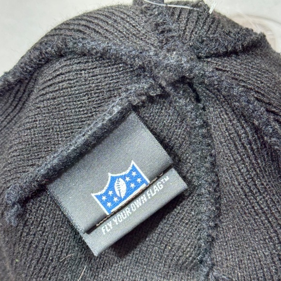 Pittsburgh Steelers Beanie Black New Era NFL Logo American Football Hat One Size - Picture 6 of 7